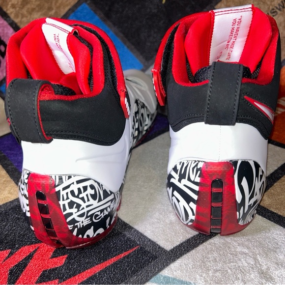 Nike Zoom LeBron 4 2023 Graffiti Size 10.5 for Men in Color White Black and Red - Picture 8 of 10